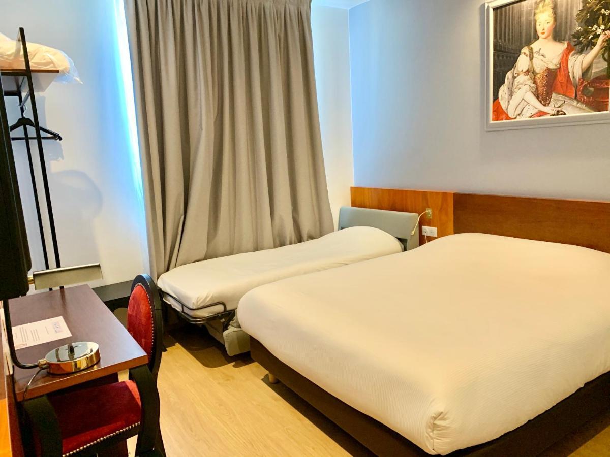 Hotel Des Lys Versailles Kültér fotó